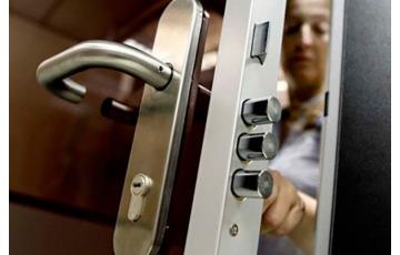 Cerrajería Puertas de Seguridad Securemme Puertas Blindadas Mult Lock